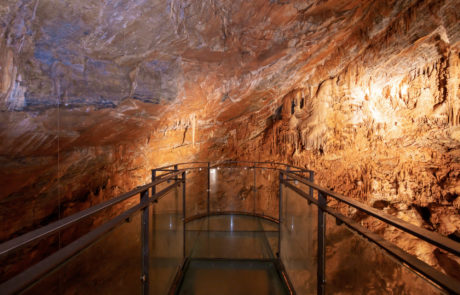 Gouffre de Cabrespine passerelle verre